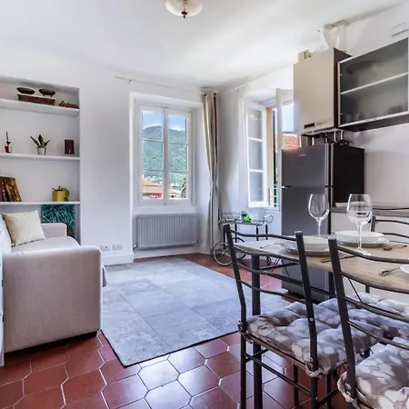 Rifugio Vista Montagne - Parcheggio Privato E A 500m Apartamento Cernobbio