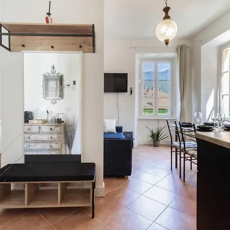 Rifugio Vista Montagne - Parcheggio Privato E A 500m * チェルノッビオ